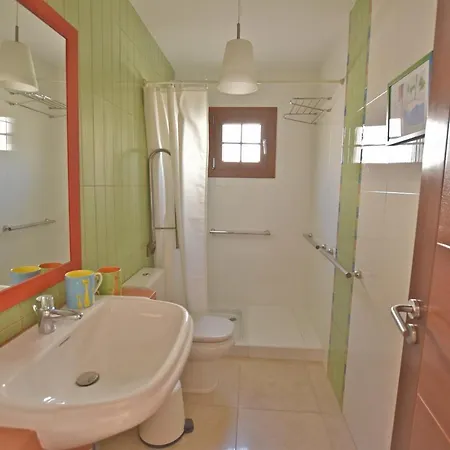 Villa La Casa De La Plumeria