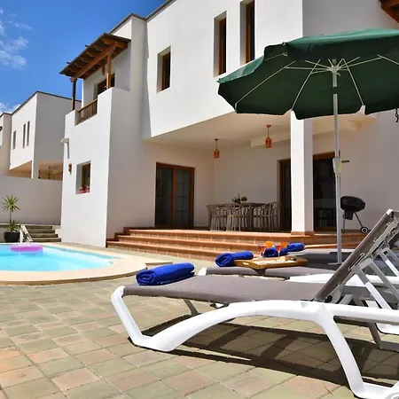 La Casa De La Plumeria Costa Teguise