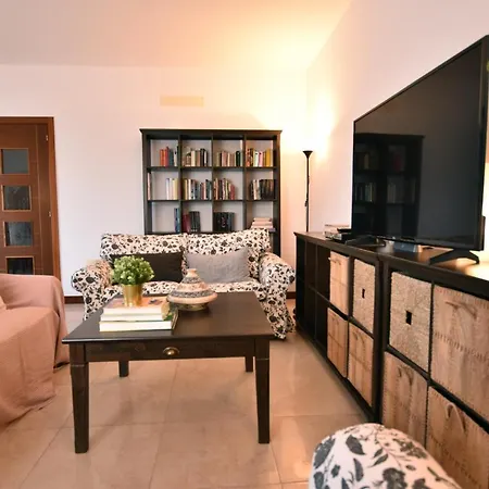 La Casa De La Plumeria *